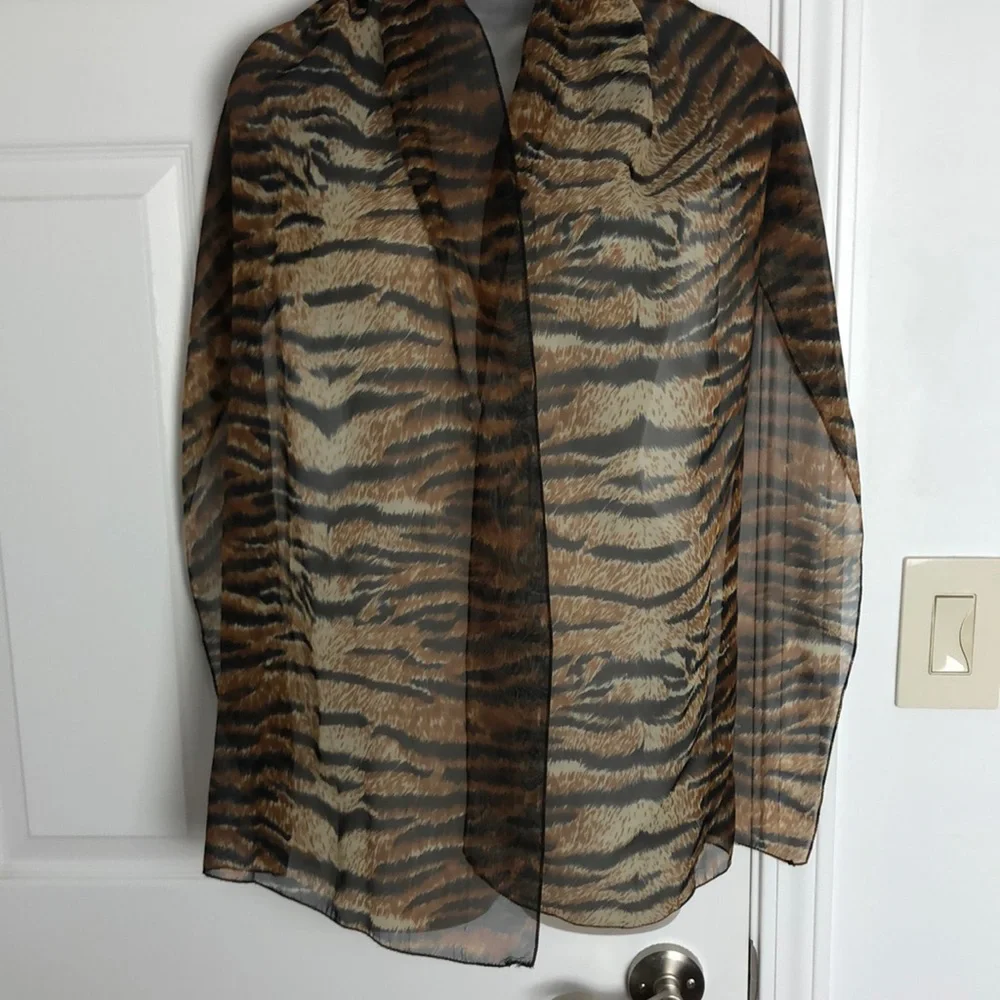 Chic Animal Print Scarf Shawl Breezy Sheer VTG - Picture 1 of 12